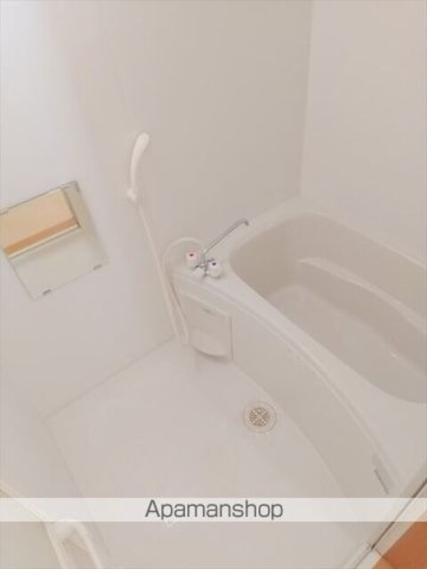ソルエール梅原[1K/27.6m2]のバス
