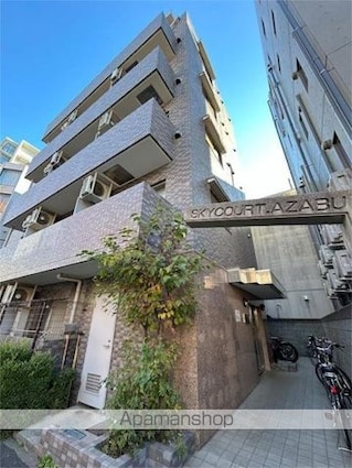 スカイコート麻布[1K/18.3m2]の外観