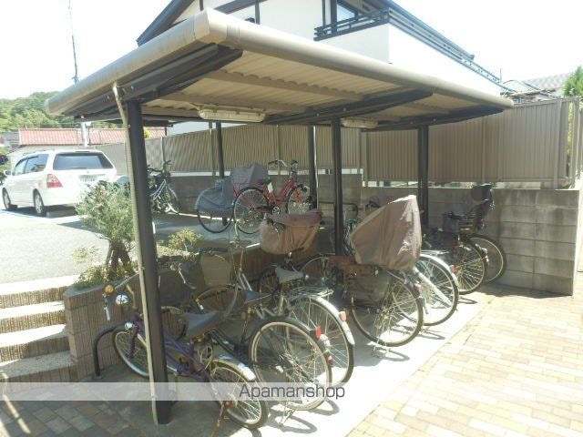 東京都東大和市芋窪３丁目[2LDK/62.38m2]の共用部2