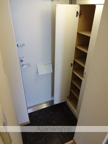 レオパレス舎利寺CFの内装写真