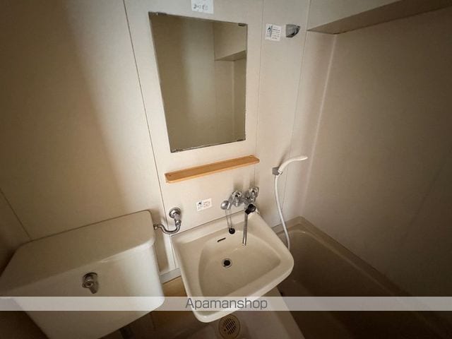 第2三恵マンションの内装写真