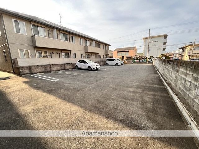 和歌山県和歌山市北出島[1LDK/50m2]の駐車場2