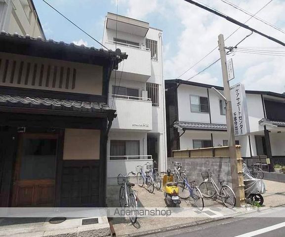 ロイヤルパレス河合の外観写真