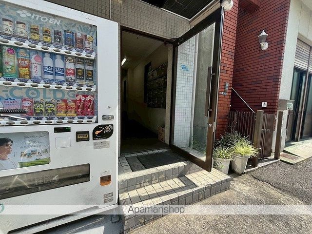 コスモス21の玄関写真