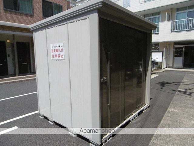 クレシアIIのその他写真