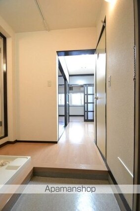 広島県広島市中区富士見町[2K/30m2]の玄関2