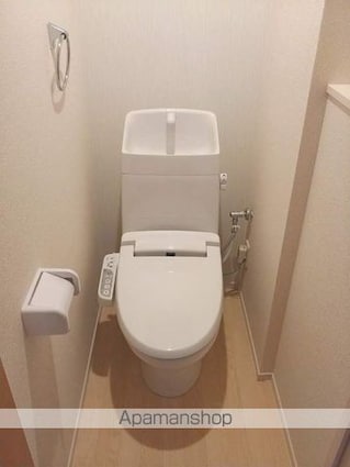 東京都青梅市河辺町９丁目[1K/25.37m2]のトイレ