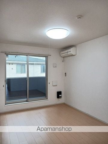 リバティ エイトの内装写真