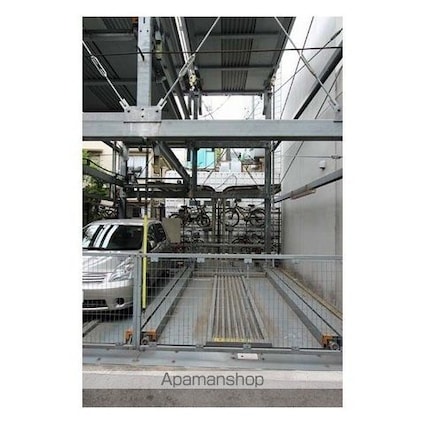 コンフォリア駒澤[1DK/32.47m2]の駐車場