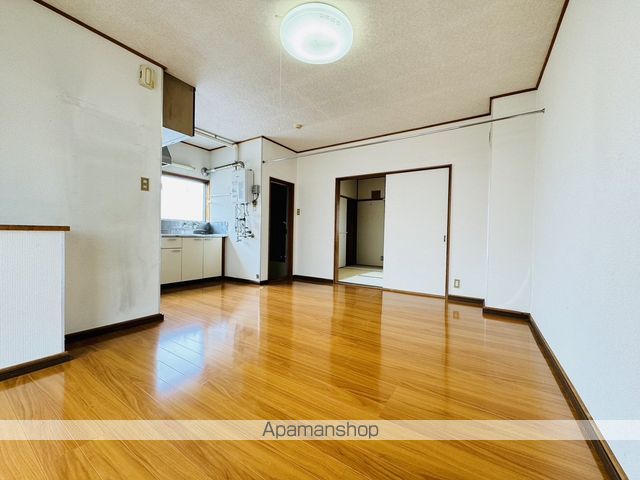マンションあずま美原の内装写真