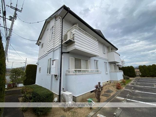 コーポアルファA棟の外観写真