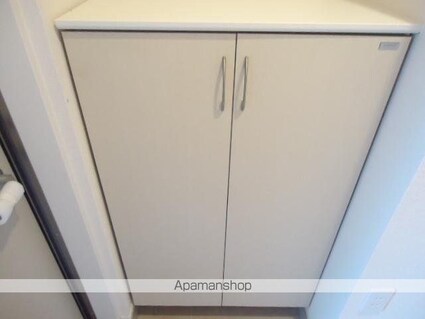 Ａｌｌｅｚ　Ｃｒｅｓｔ　Ｎｅｏ（アレ　クレスト　ネオ）[1LDK/56.55m2]の収納