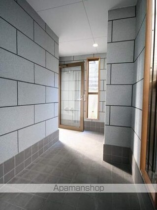 パイン蛍池[1R/21.1m2]のロビー