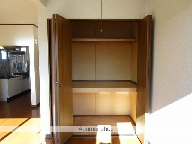プランドール津志田Aの内装写真