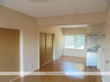 カーサ秦泉寺[3LDK/76.44m2]の内装1