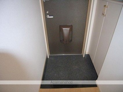 ジェミニ白銀Ｂ棟　[1LDK/41.02m2]の玄関