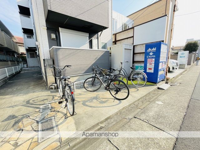 グランレーヴ吹上の玄関写真
