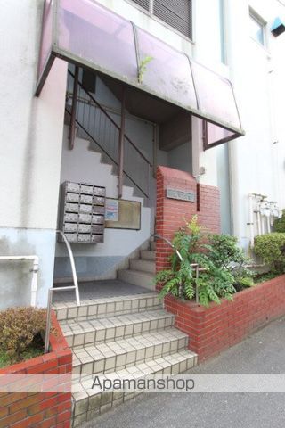 押賀マンションの外観写真