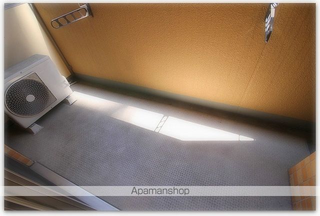 クラウンハイム北心斎橋フラワーコートの内装写真