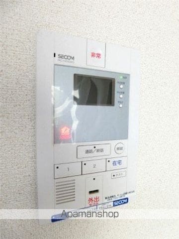 リブリ・オドゥールの内装写真
