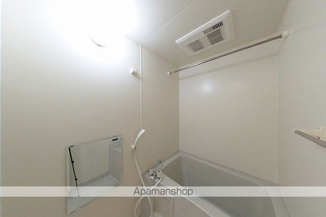 ロイヤルバレー田島の内装写真