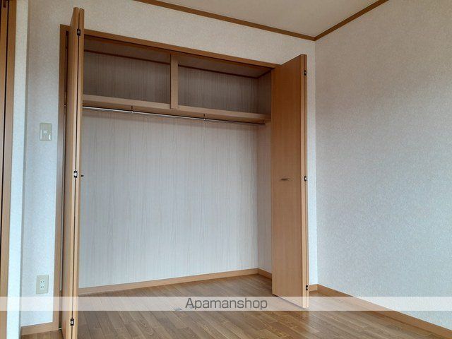 コータ・コートIIの内装写真