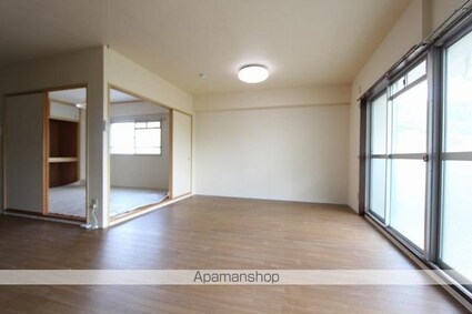 パークサイド鶴市[2LDK/65.61m2]の内装5