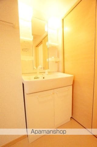 石狩市 2階建 築18年の内装写真