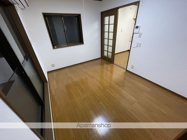 ハイツ本町の内装写真
