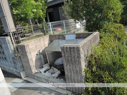 ポラール[2LDK/63.14m2]の共用部1