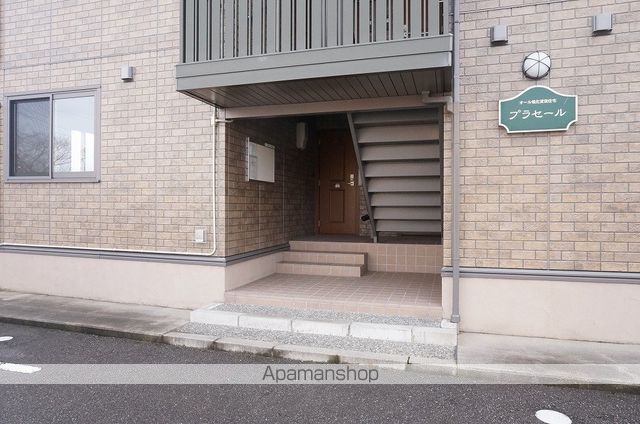 プラセールの玄関写真