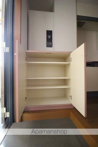 ウルルSTビルの内装写真