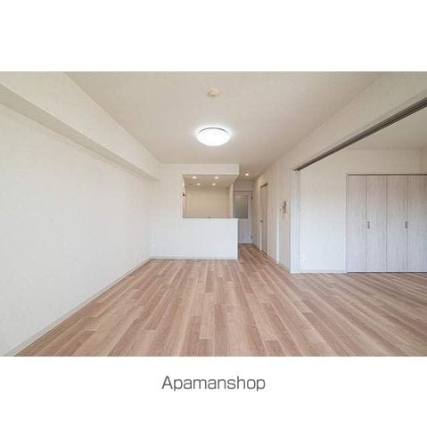 コンフォリア西荻北の内装写真