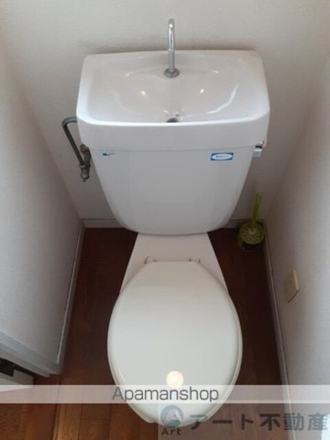ＦＯＵＮＴＡＩＮ[3LDK/59.4m2]のトイレ