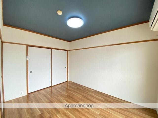 イヨクママンションの内装写真