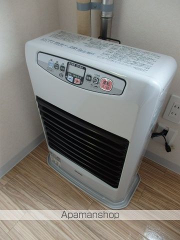 ハルトラーテ大通の内装写真
