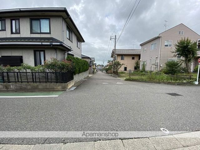ウィズリーガーデンFの周辺写真