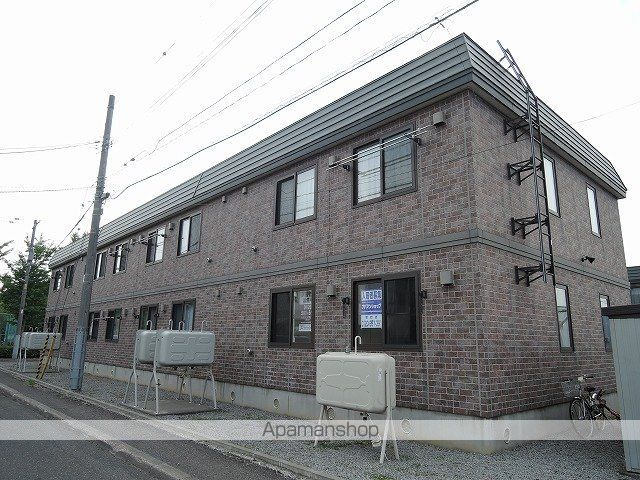 リビングタウン札幌東 B棟の外観写真