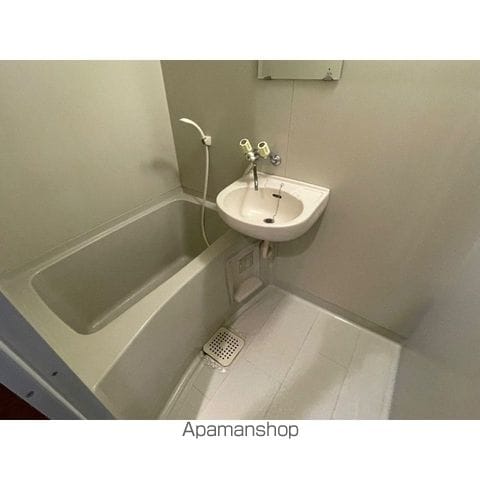 フロンティアIC棟の内装写真