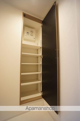 リーデンス名古屋駅西の内装写真