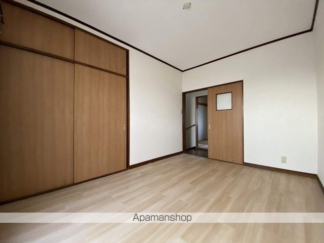フラワーハイツの内装写真