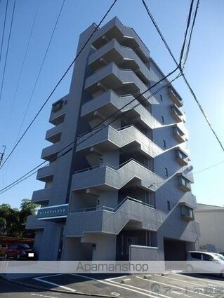 ロイヤルアットハイツ[1K/30.4m2]の外観3