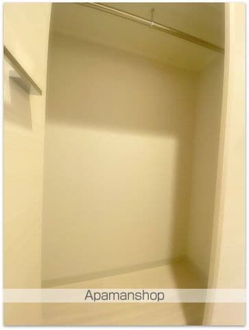 ラドゥセール玉造の内装写真