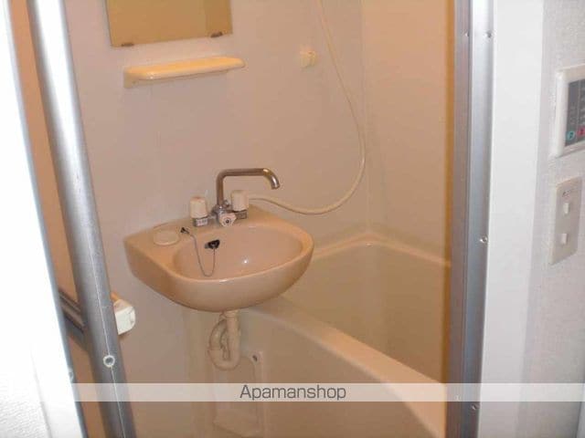 レオパレス亀ヶ原の内装写真