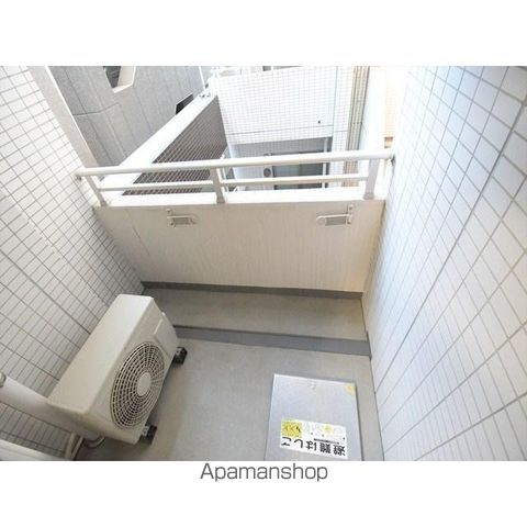 【中野区本町のマンションの写真】