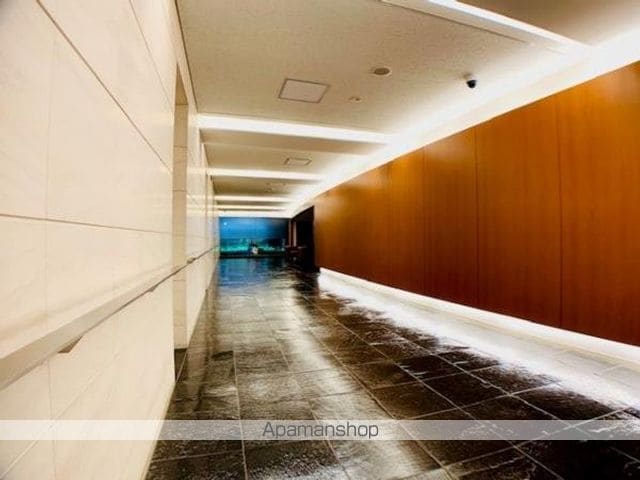 BRILLIA銀座IDの玄関写真
