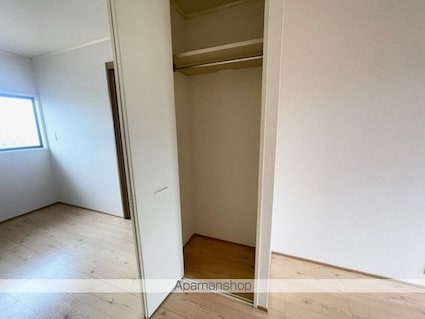 アン・ボヌール[2LDK/45.77m2]の収納