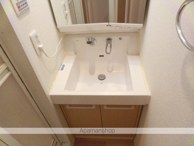 URESIDENCE淀屋橋の内装写真
