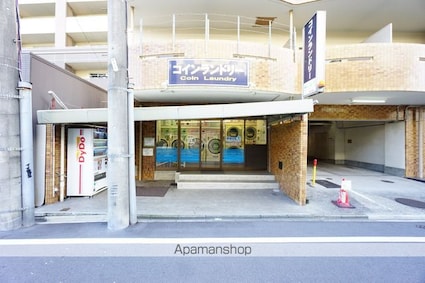 岩井橋ロイヤルハイツ[1K/15.56m2]の外観4