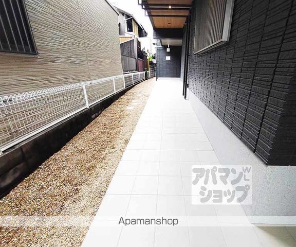 シャーメゾン烏丸五条の外観写真